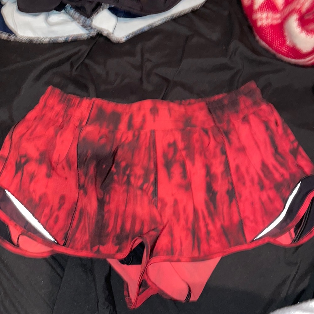 Tie Dye Hotty hot short 2.5